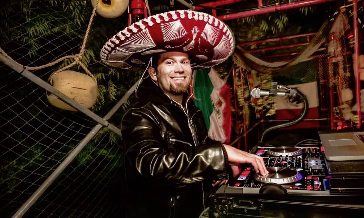 DJ Wayne Noel, El Squido Row, Sombrero, Cinco De Mayo.